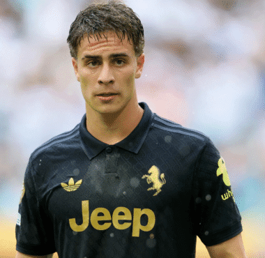 Arsenal Siapkan Tawaran Menggiurkan untuk Kenan Yildiz Sportsbooks