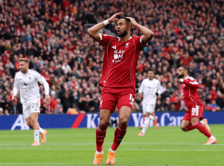 Sportsbooks Manchester United Permalukan Liverpool 2-1 di Anfield